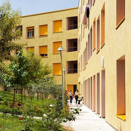 Comfy Studio At 'Mangalem21 Complex' Parking-Wifi-Ac-View Тирана Екстер'єр фото
