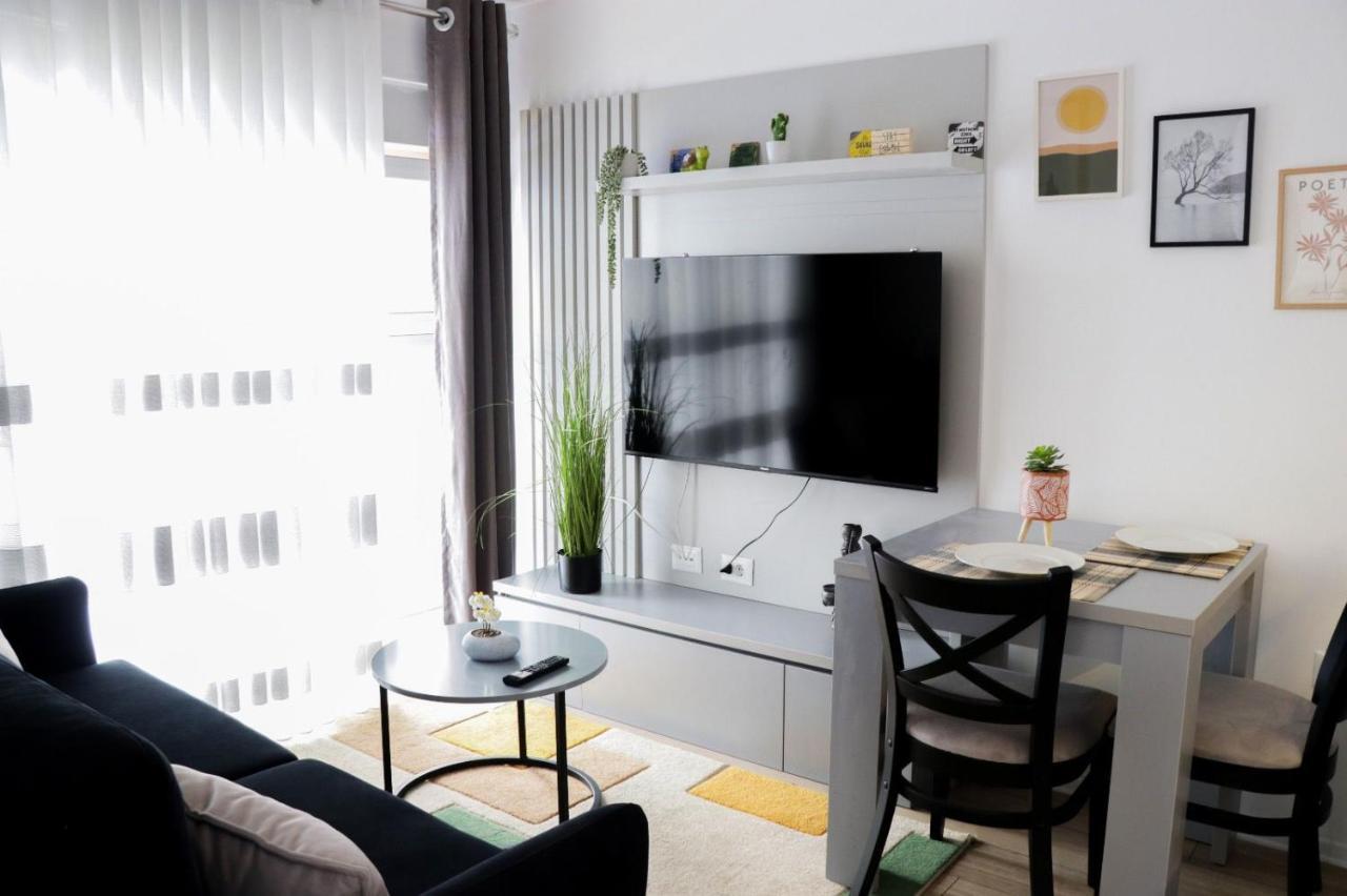Comfy Studio At 'Mangalem21 Complex' Parking-Wifi-Ac-View Тирана Екстер'єр фото